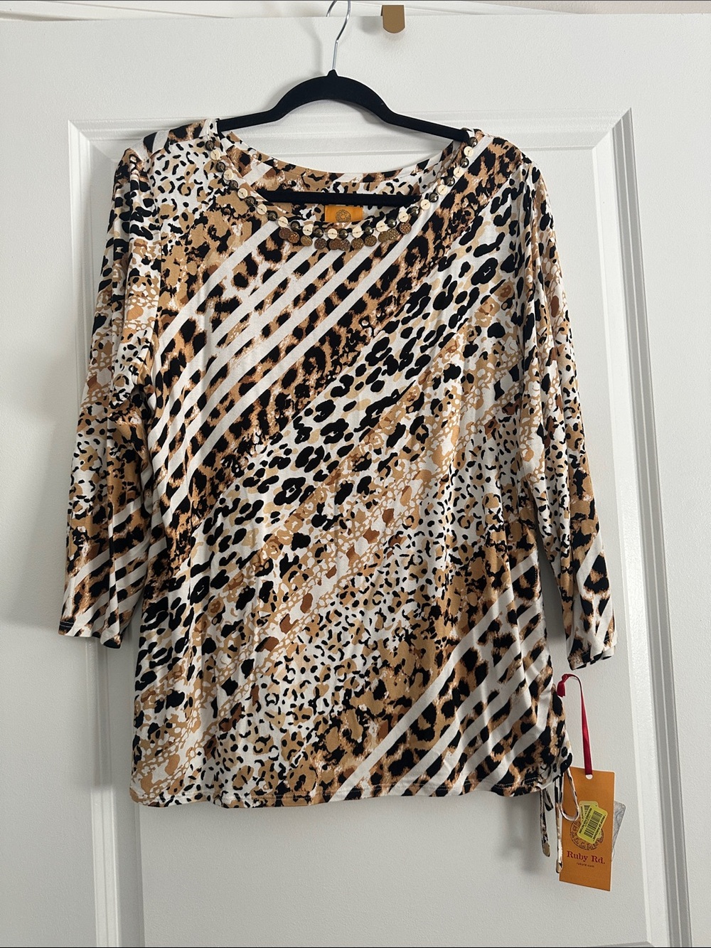 NWT Ruby Rd. Mixed Animal Print 3/4 Sleeve Top in Tan Black White